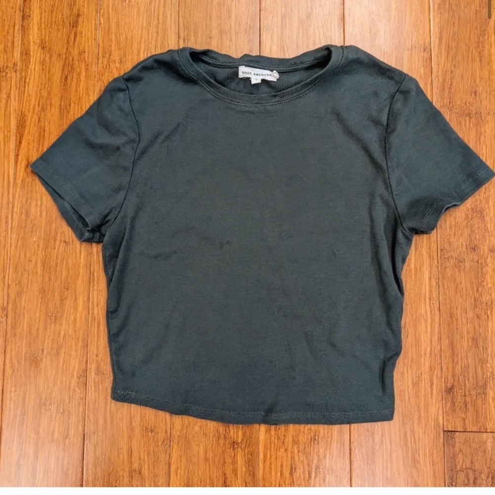 Cropped Baby Tee - Picture 4 of 5